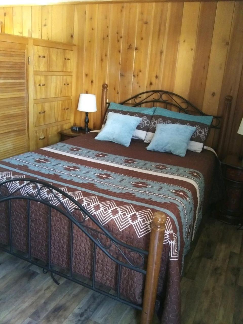 קרנוויל Kern Riverfront Lodge מראה חיצוני תמונה