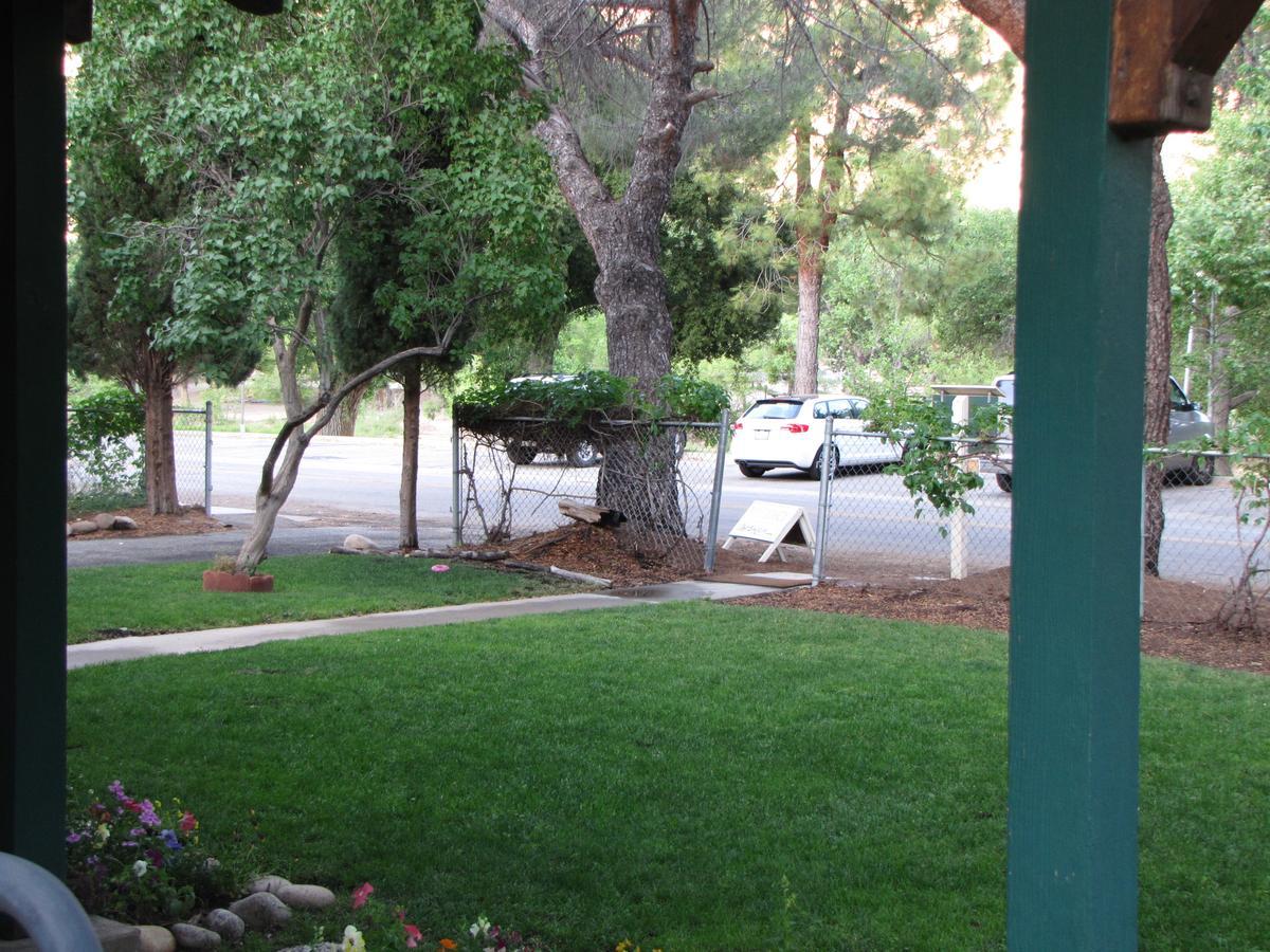 קרנוויל Kern Riverfront Lodge מראה חיצוני תמונה