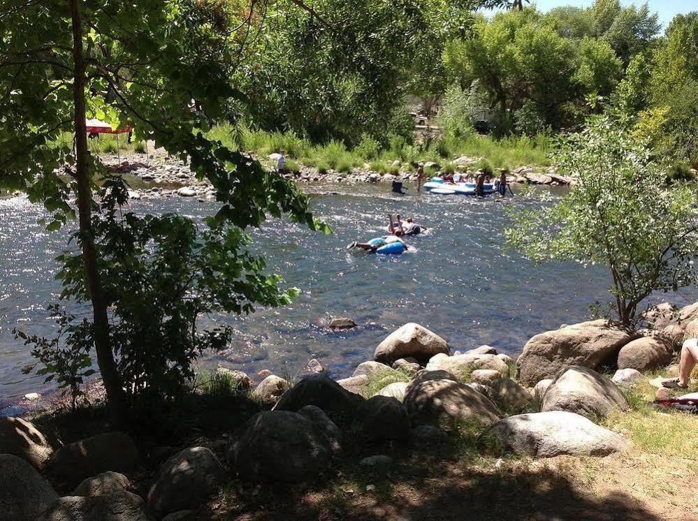 קרנוויל Kern Riverfront Lodge מראה חיצוני תמונה