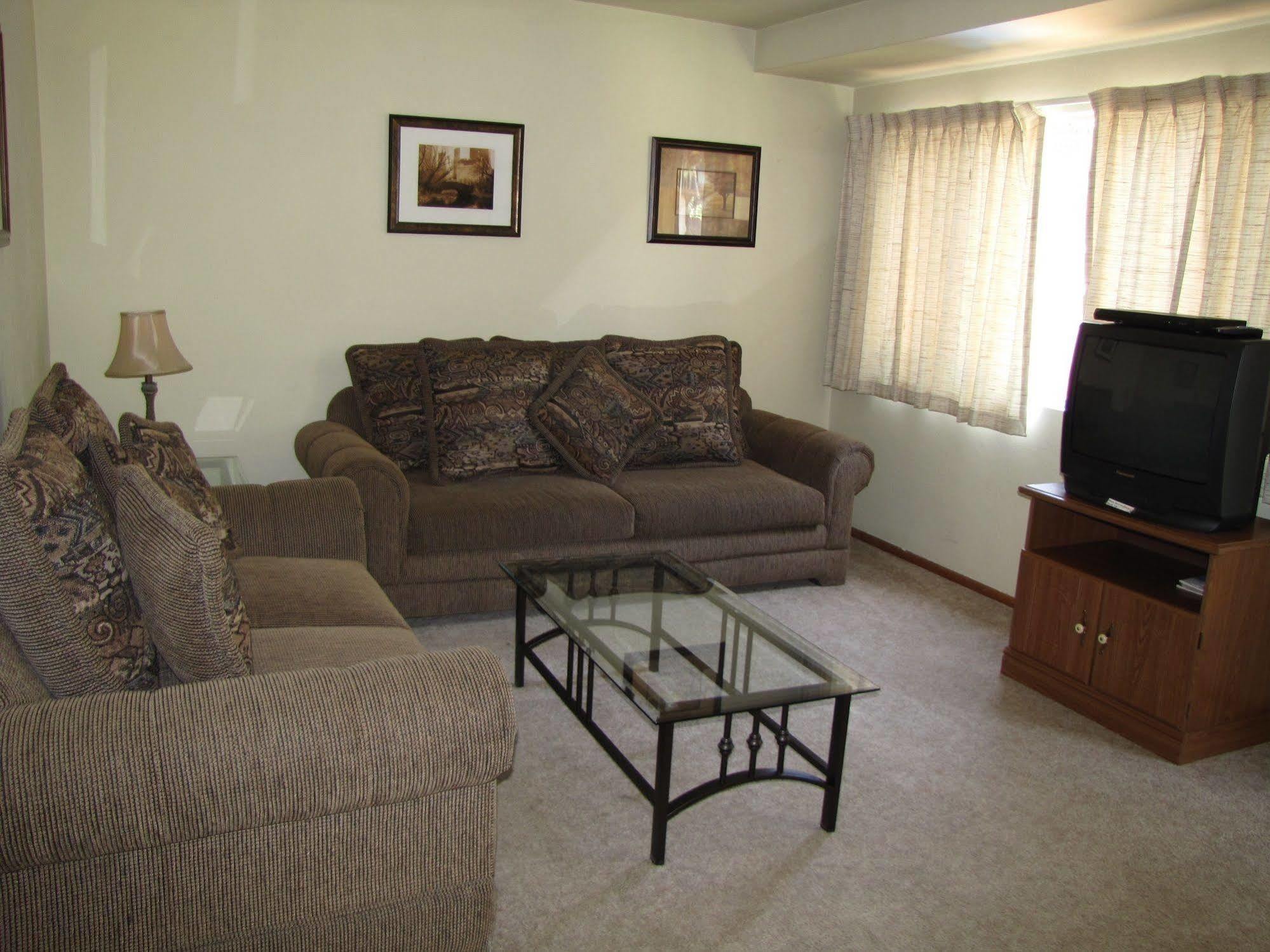 קרנוויל Kern Riverfront Lodge מראה חיצוני תמונה