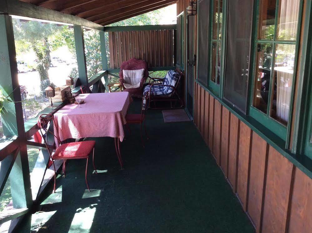 קרנוויל Kern Riverfront Lodge מראה חיצוני תמונה