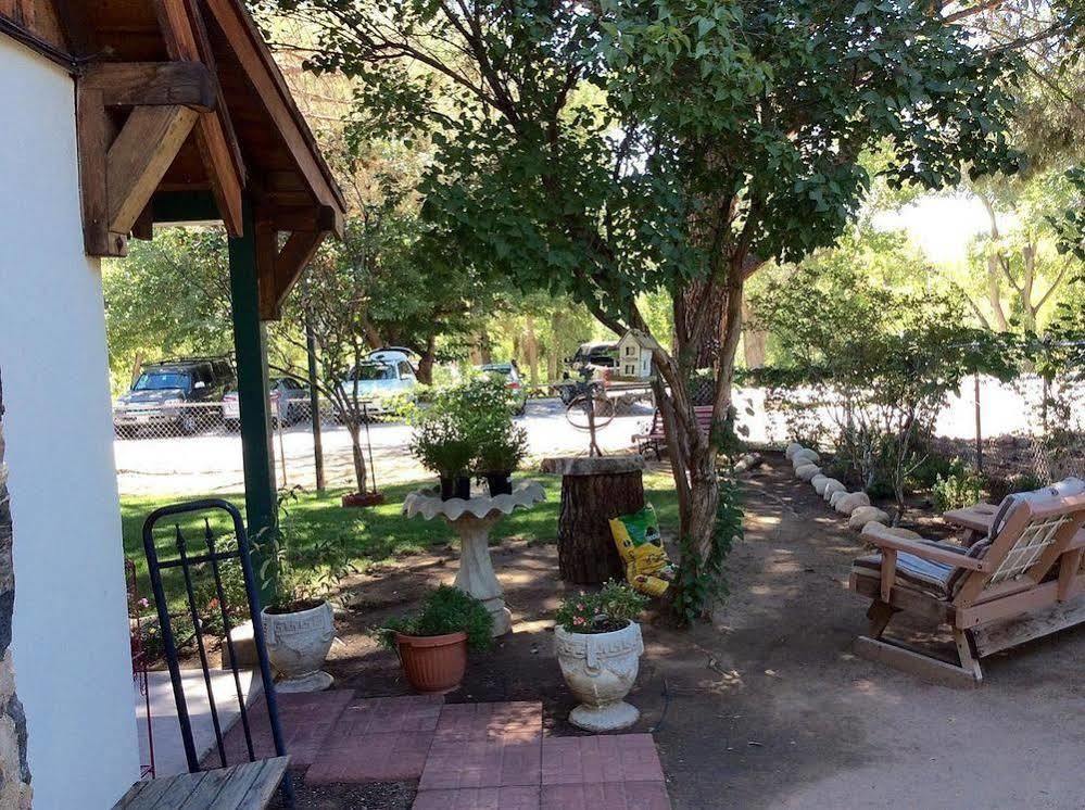 קרנוויל Kern Riverfront Lodge מראה חיצוני תמונה